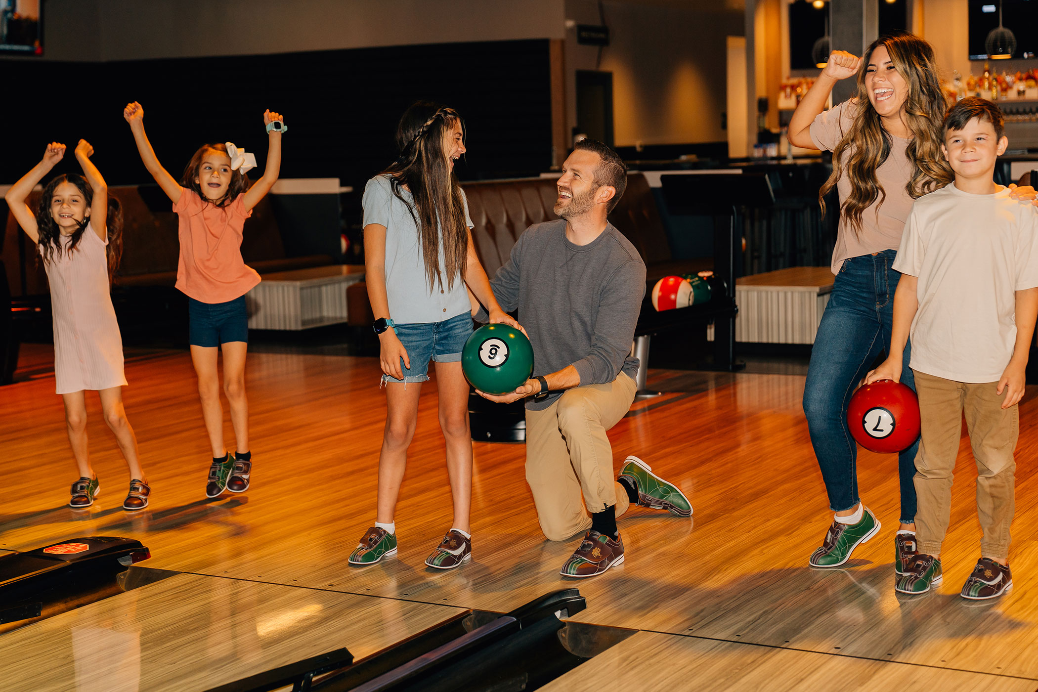 bowling family fun center